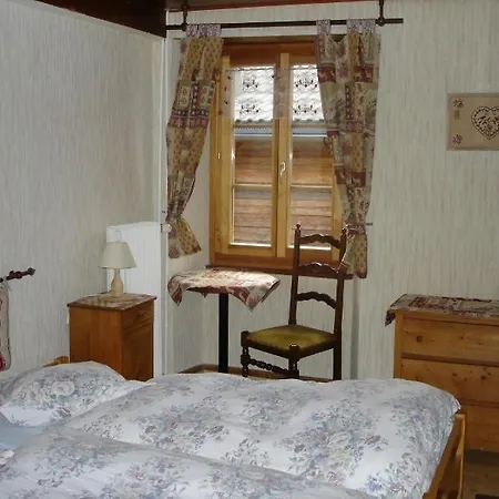 D'evolene Inn